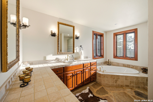 Image 48 of 137 For 597 Krause  