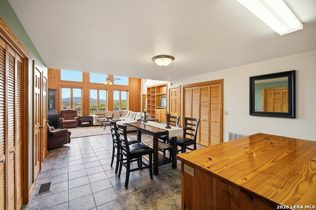 Image 90 of 137 For 597 Krause  