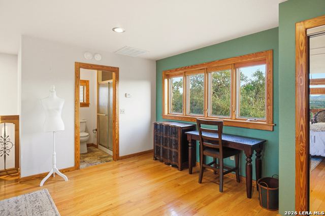 Image 96 of 137 For 597 Krause  