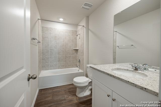 Image 20 of 29 For 4947 Greywacke