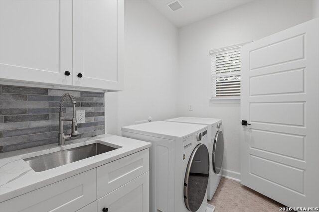 Image 23 of 29 For 331 E Lambert St