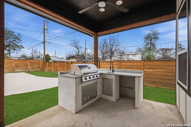 Image 25 of 29 For 331 E Lambert St