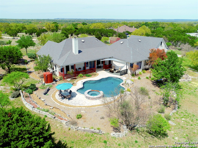 Details for 110 Hoskins Trail, Boerne, TX 78006