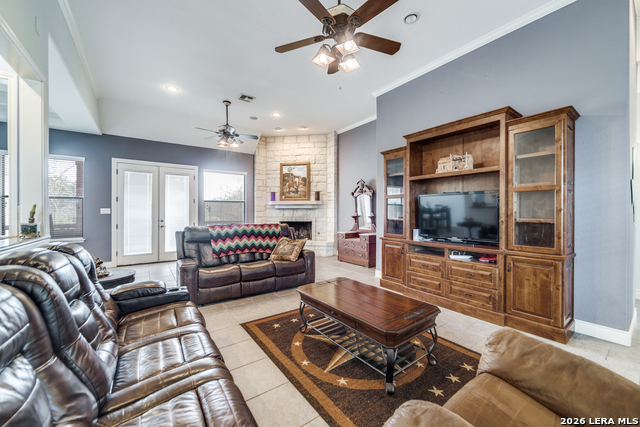 Listing photo id 9 for 110 Hoskins Trail