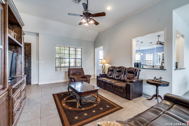 Listing photo id 11 for 110 Hoskins Trail