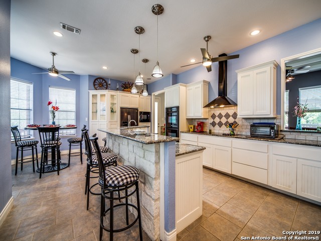 Listing photo id 15 for 110 Hoskins Trail