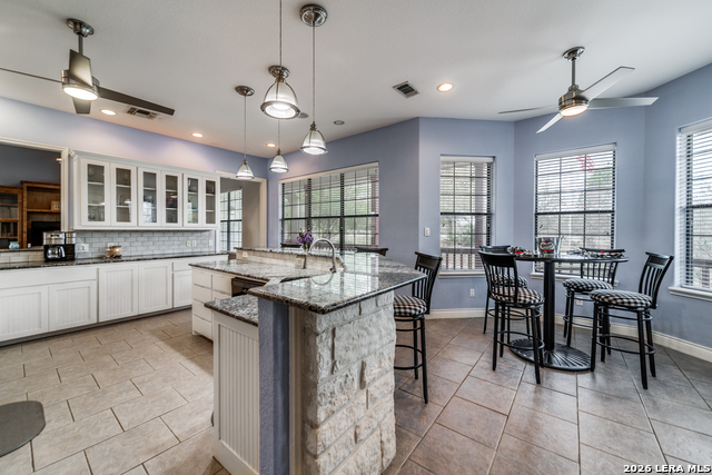 Listing photo id 19 for 110 Hoskins Trail