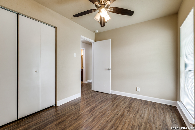 Image 16 of 29 For 7114 Spring Morning St