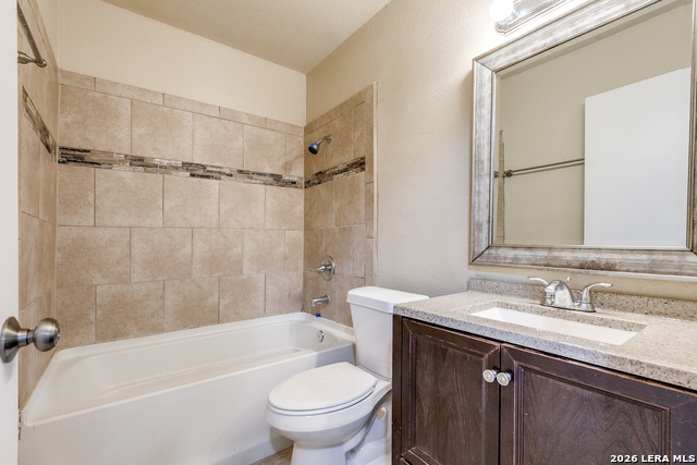 Image 17 of 29 For 7114 Spring Morning St