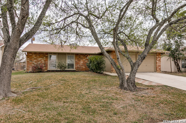 Image 2 of 29 For 7114 Spring Morning St