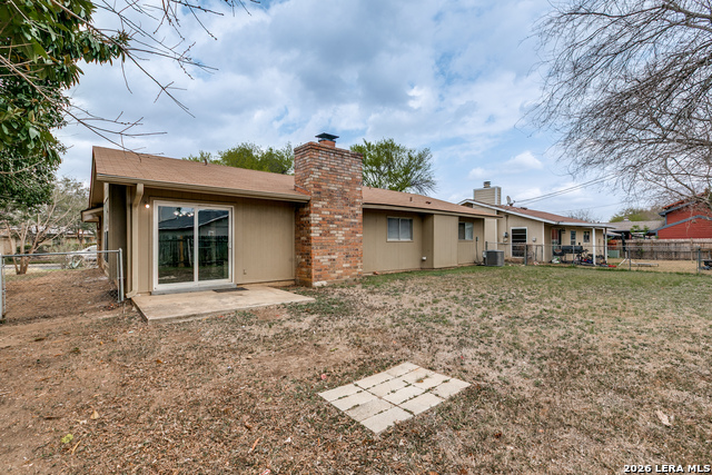 Image 25 of 29 For 7114 Spring Morning St