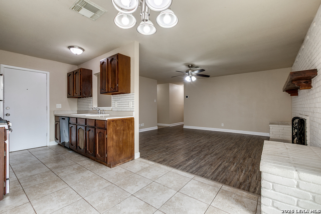 Image 7 of 29 For 7114 Spring Morning St