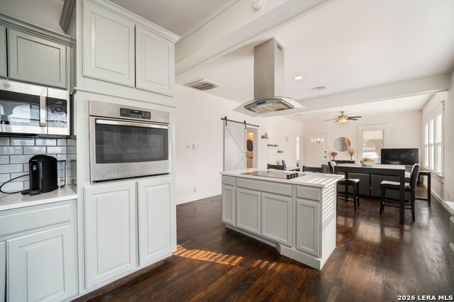 Image 12 of 38 For 901 Woodlawn W