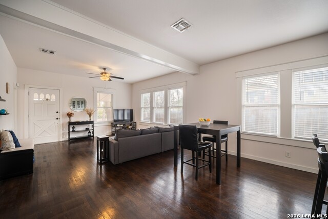 Image 6 of 38 For 901 Woodlawn W