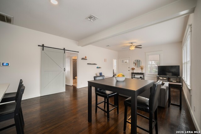 Image 8 of 38 For 901 Woodlawn W