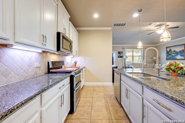 Image 15 of 46 For 7906 Genesse Creek