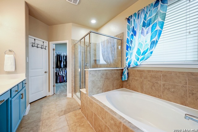 Image 26 of 46 For 7906 Genesse Creek