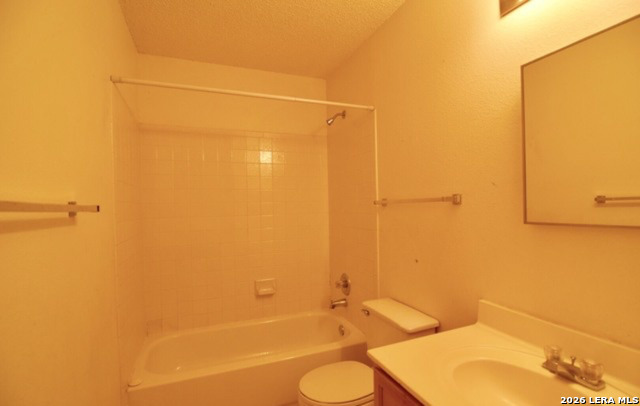 Image 21 of 28 For 10535 Dugas Drive