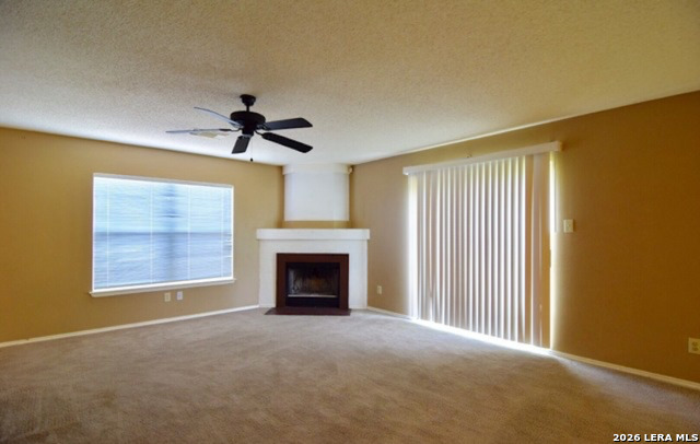 Image 4 of 28 For 10535 Dugas Drive