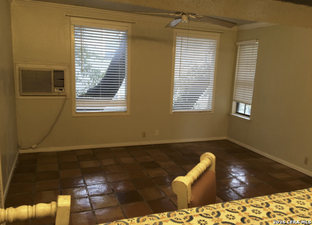 Image 14 of 30 For 230 Mulberry