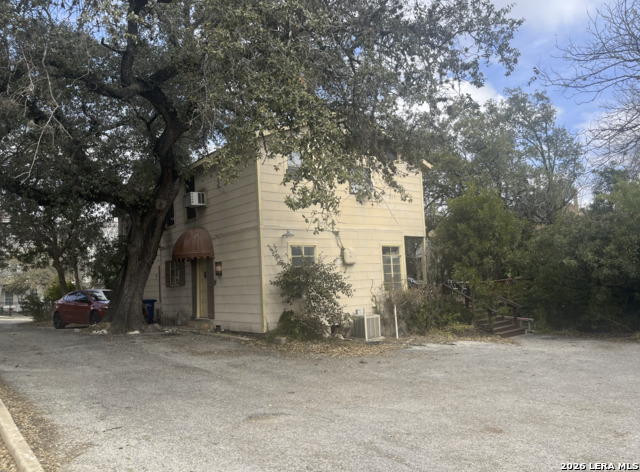 Image 28 of 30 For 230 Mulberry