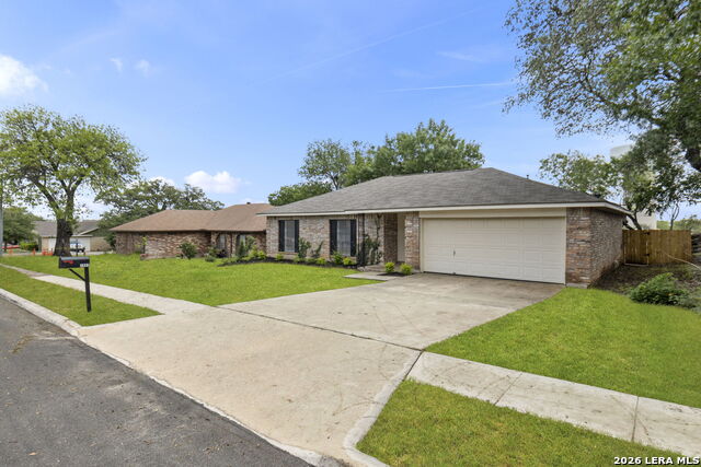 Image 2 of 35 For 7806 Misty Park St