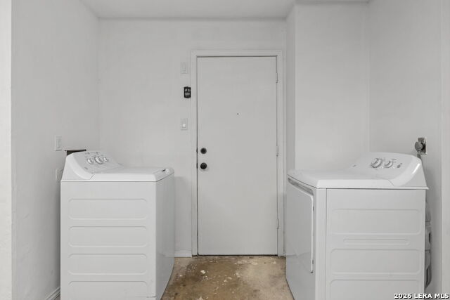 Image 21 of 35 For 7806 Misty Park St