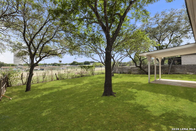 Image 33 of 35 For 7806 Misty Park St