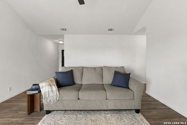 Image 8 of 35 For 7806 Misty Park St