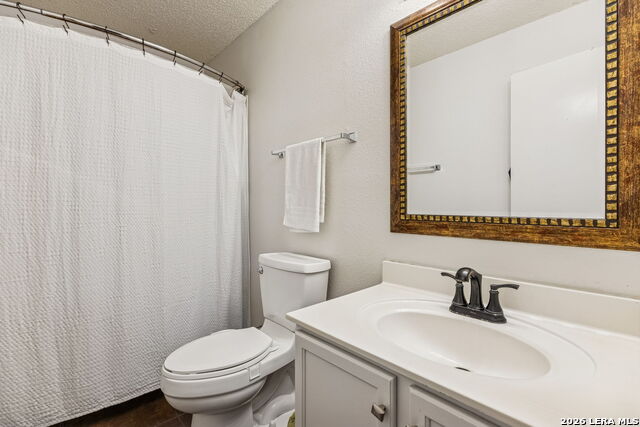 Image 23 of 31 For 8151 Arrowhead Pool