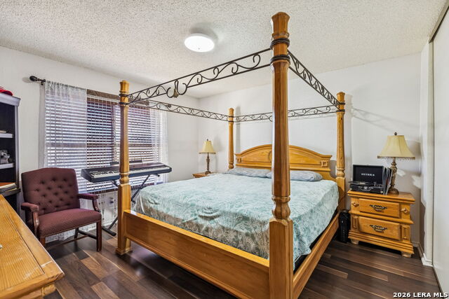 Image 25 of 31 For 8151 Arrowhead Pool