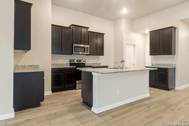 Image 6 of 18 For 1125 Amber Lake