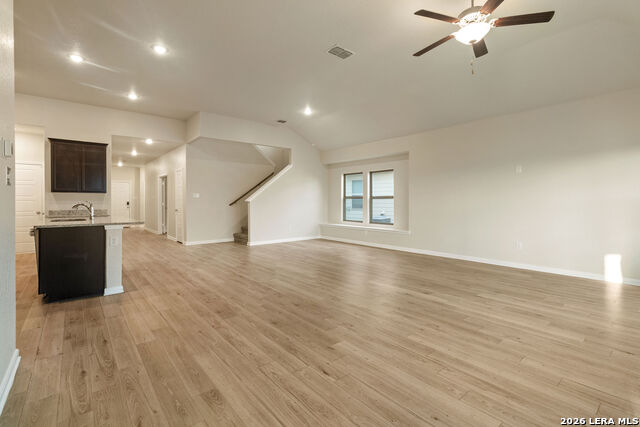 Image 9 of 18 For 1125 Amber Lake