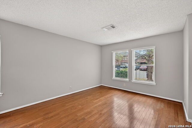 Image 20 of 39 For 7019 Jade Field