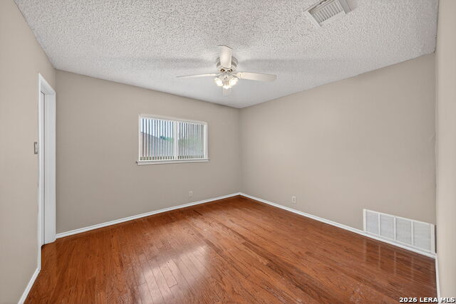 Image 29 of 39 For 7019 Jade Field