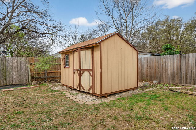 Image 36 of 39 For 7019 Jade Field