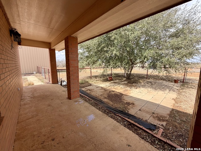 Image 28 of 41 For 1550 County Road 300