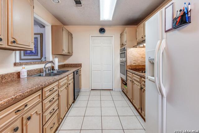 Image 10 of 23 For 2011 Broken Oak