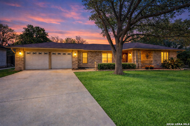 Image 2 of 23 For 2011 Broken Oak