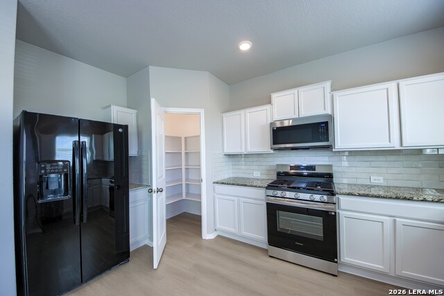 Image 11 of 31 For 9704 Marbach Pass