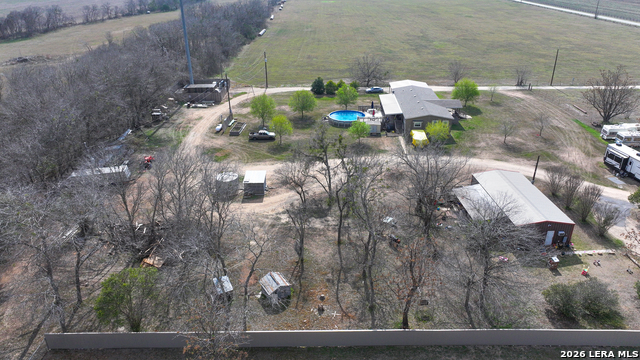 Listing photo id 13 for 501, 505 & 509 Lakeview