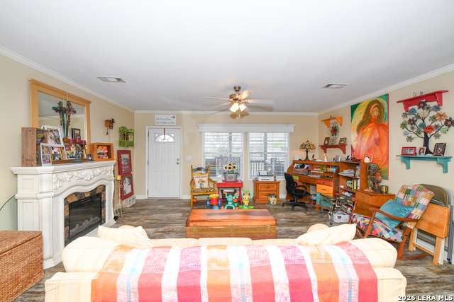 Listing photo id 22 for 501, 505 & 509 Lakeview