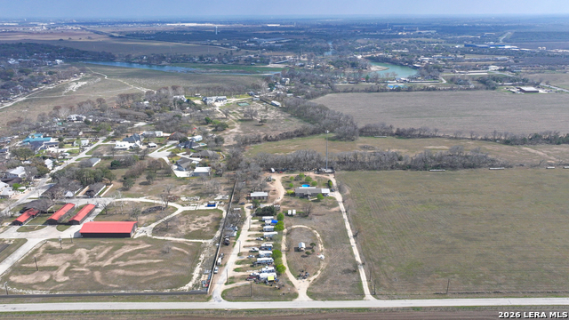 Listing photo id 1 for 501, 505 & 509 Lakeview