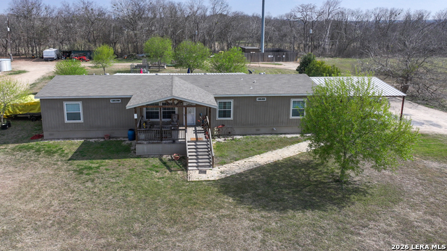 Listing photo id 30 for 501, 505 & 509 Lakeview