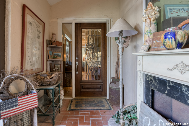 Image 5 of 50 For 11710 Whisper Bow