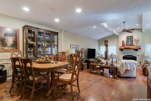 Image 6 of 50 For 11710 Whisper Bow