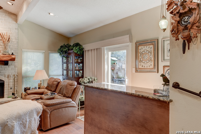 Image 9 of 50 For 11710 Whisper Bow