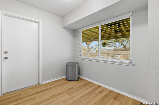 Image 9 of 19 For 12902 Lone Shadow