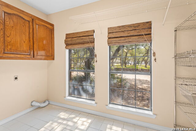 Image 14 of 50 For 505 Spyglass