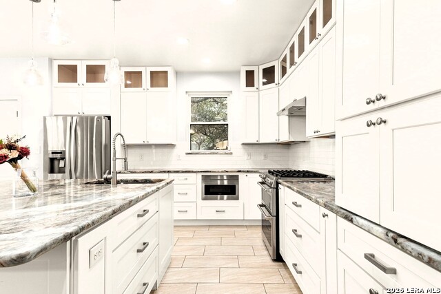 Listing photo id 9 for 2854 Lakehills